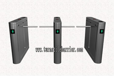 Bi-arah 304 Stainless Steel Jatuhkan Arm Turnstile Waterproof Lalu Lintas Barrier