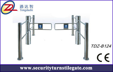Bi - directional auto Supermarket Turnstile swing barrier gate dengan konfigurasi standar