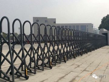 Aluminium Alloy Listrik Retractable Gerbang Keamanan Untuk Pabrik Front Door