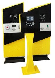 IC / KTP Sementara Cerdas Mobil Parkir Management System dengan LED Display
