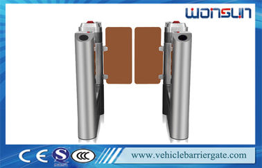 Indoor atau Outdoor menggunakan Automatic Sliding Gate Motor aksesoris baja rak