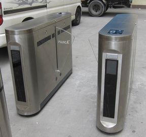 Retractable Flap Barrier pintu putar 100W Dengan IC / EM Kartu