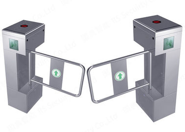 Keamanan yang tinggi Stainless Steel swing Barrier Gate IR Sensor Remote Control